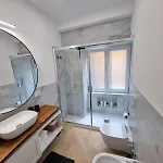Ti Ci Devo Portare شقة راباللو